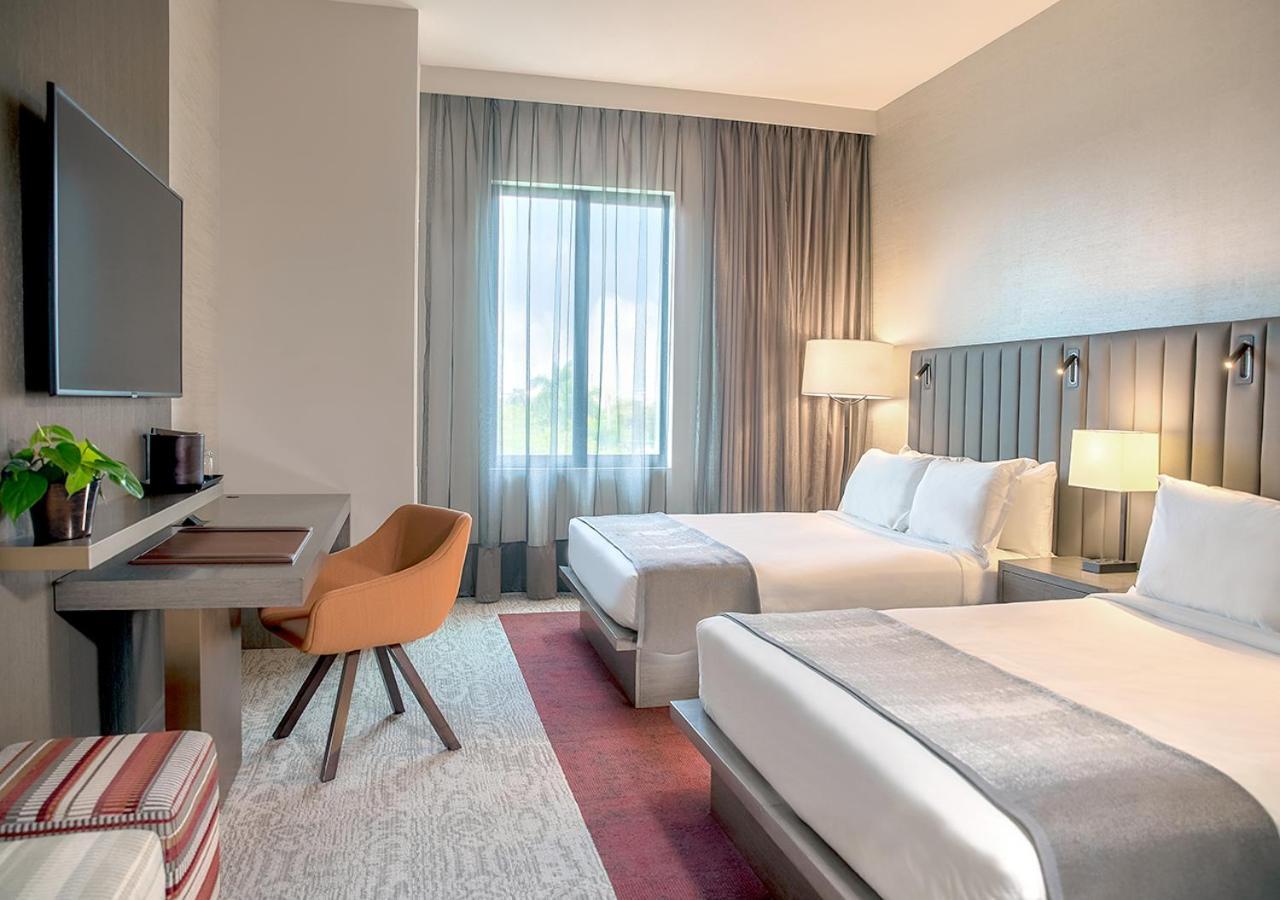 Thesis Hotel Miami Coral Gables, Curio Collection By Hilton Exterior foto