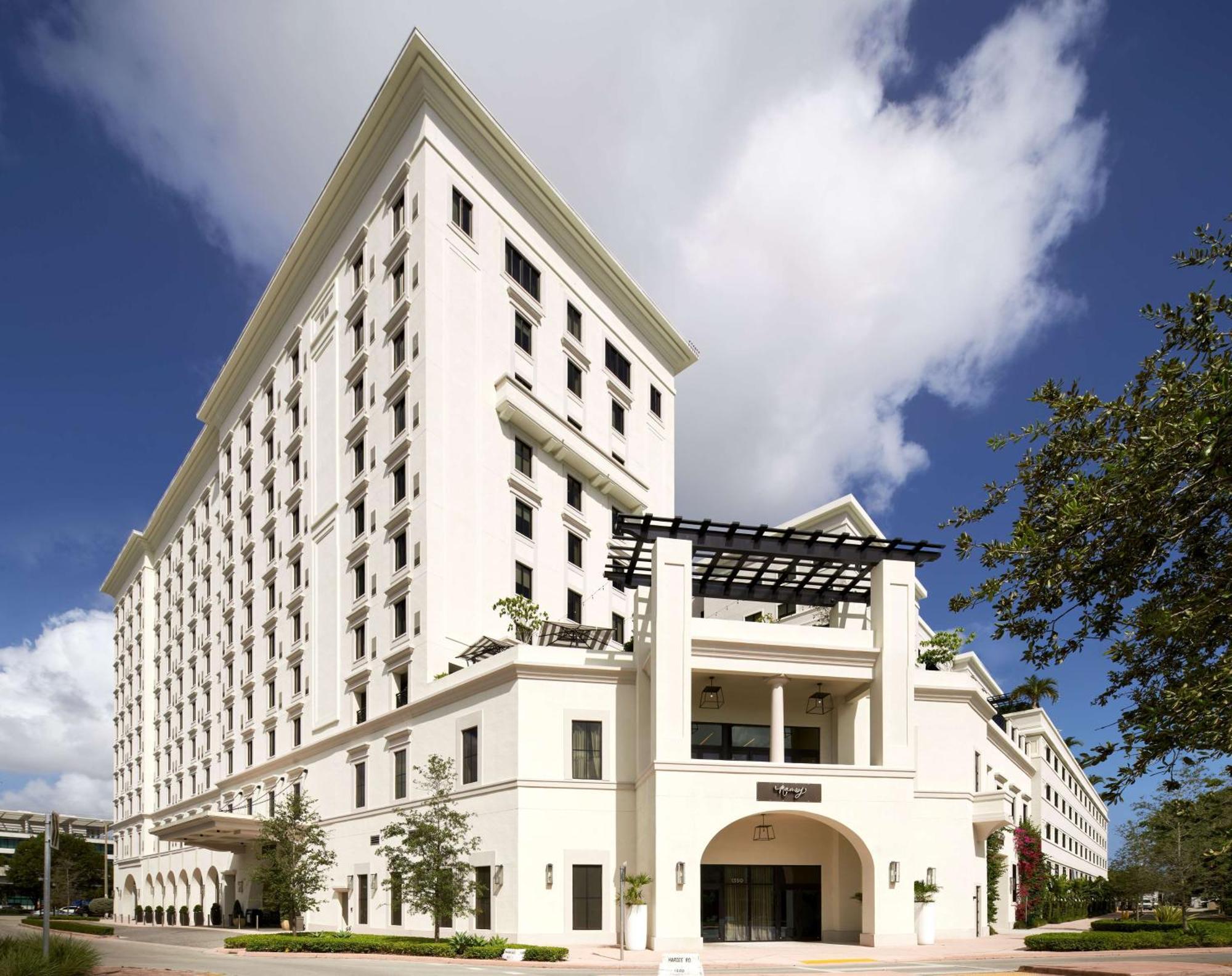 Thesis Hotel Miami Coral Gables, Curio Collection By Hilton Exterior foto